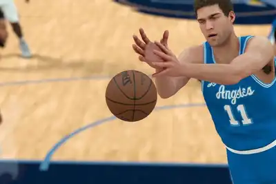 But-Her-Fingers, Get A Grip On The Damn Ball!