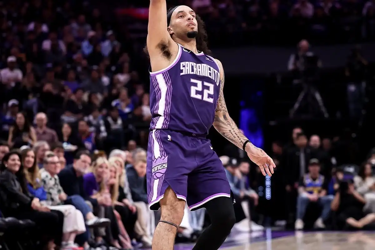 Are the 25-26 Kings The Worst NBA Team Ever?