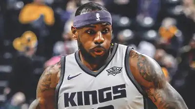 LeBron James, Former Free Agent, Signs With Sacramento Kings